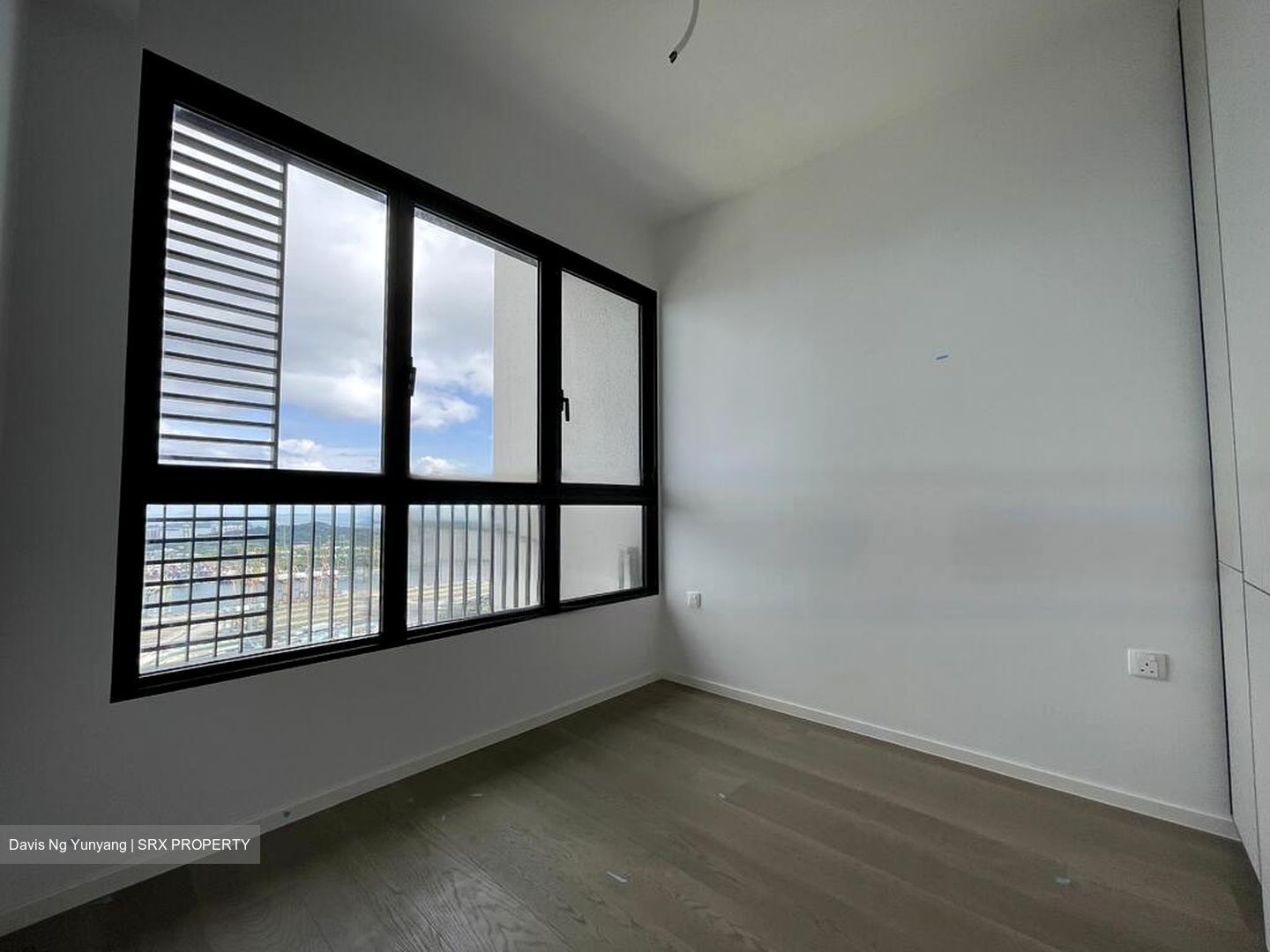 Avenue South Residence (D3), Apartment #464098101